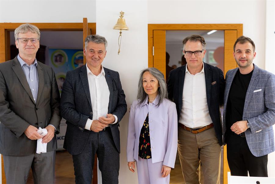 Zaživel Nextistence Demo Consulting Center