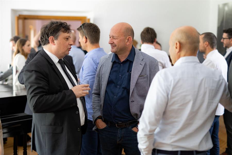 Zaživel Nextistence Demo Consulting Center